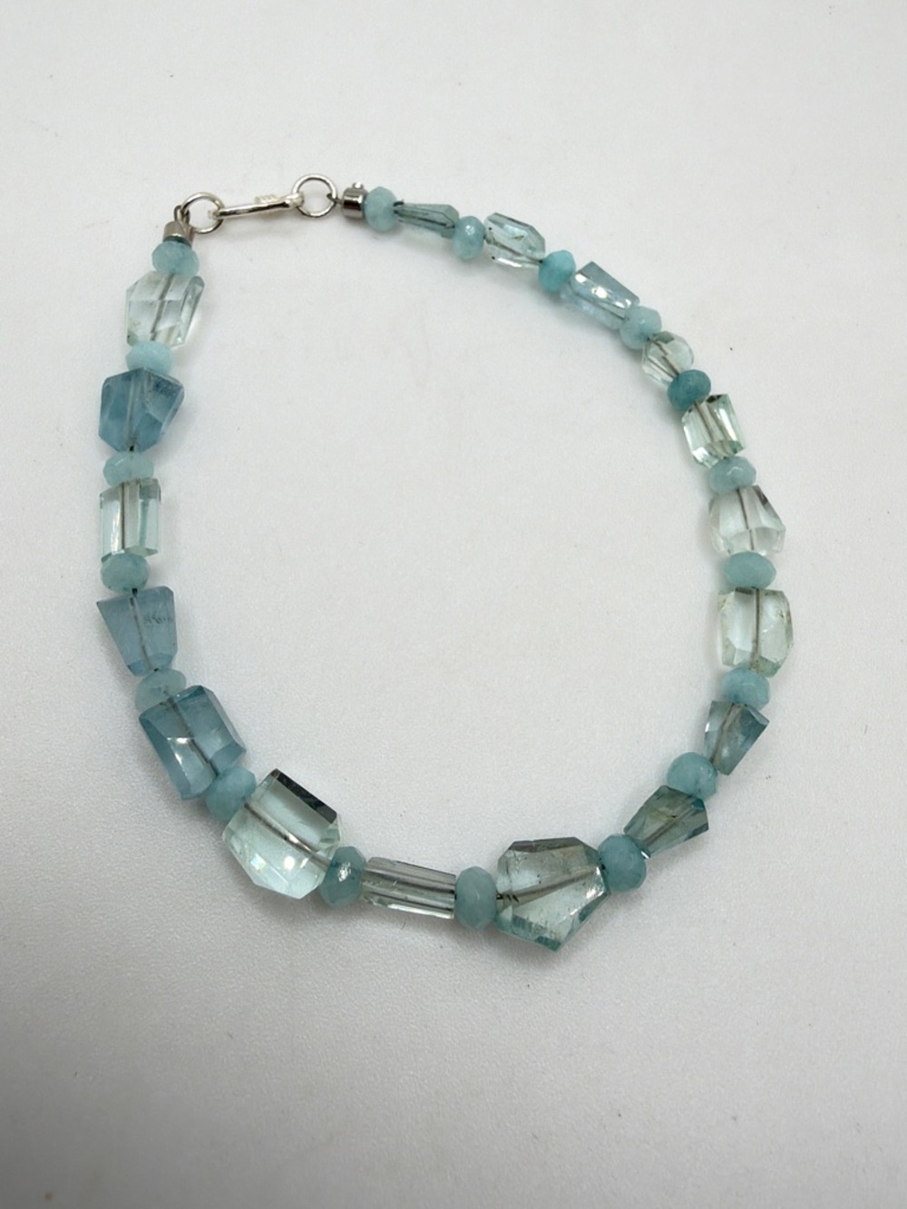 NWOT 7.5" All AQUAMARINE faceted‎ "freeform" and rondelle w/ 925 hook clasp!